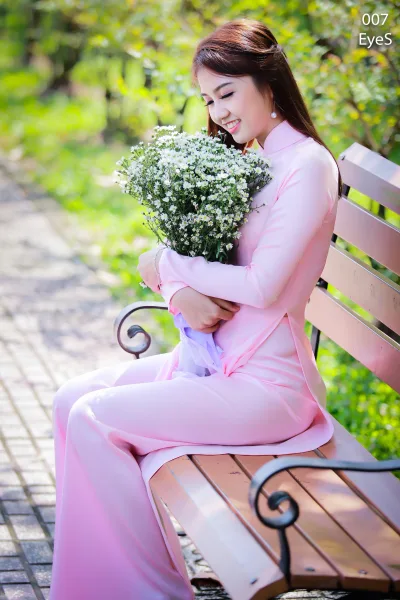 Áo dài hồng tà áo dài nền nã [JM9PW8]