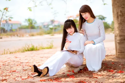 Album áo dài trắng vẻ đẹp Việt Nam chị chị em em [AAJFWT]