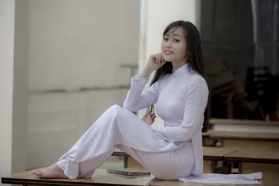 Rửa mắt với ảnh áo dài trắng thanh lịch áo dài trắng [2CUXHA]
