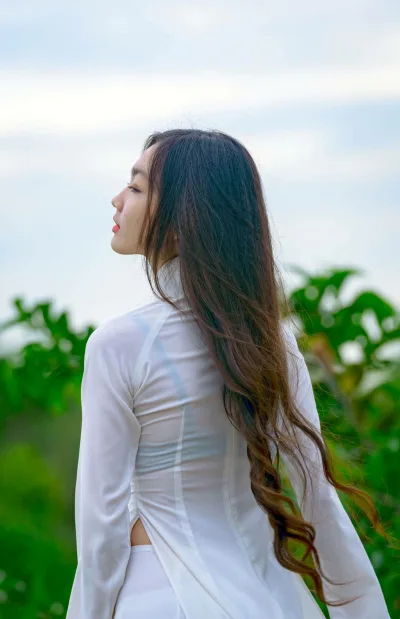 Hình nền áo dài trắng thanh lịch áo dài trắng [2OVYSZ]