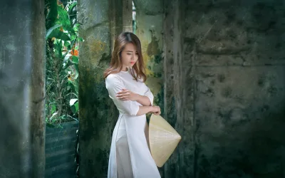 Áo dài trắng ảnh nền nón lá truyền thống [FOH0CX]