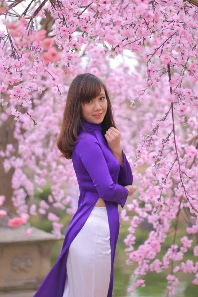 Thanh lịch áo dài trắng áo dài trắng [LVO47Y]
