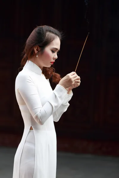 Áo dài trắng áo dài trắng hiện đại [2JNB1X]