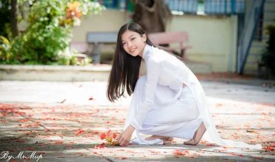 Vẻ đẹp áo dài áo dài trắng thanh lịch nữ sinh [YF7SUU]