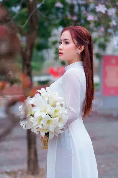 Áo dài trắng hoa nền nã [XDDAOS]
