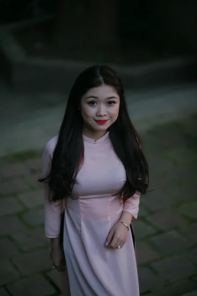 Áo dài trắng cuốn hút áo dài trắng [UU3SAL]
