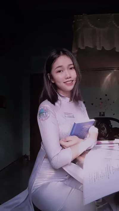 Áo dài trắng thanh xuân [VEOGVS]