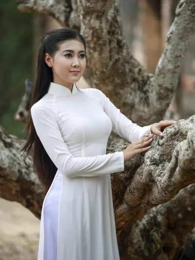 Áo dài trắng trang nhã [JLC8JL]