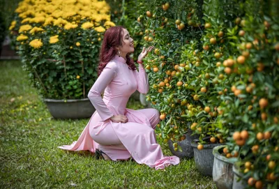 Hình nền áo dài hồng nhẹ nhàng hoa [JAYVUI]