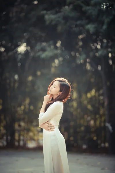 Áo dài trắng girl xinh mong manh [AWMQT2]