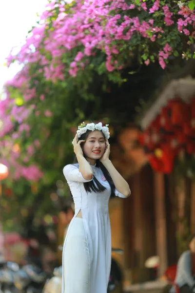 Tà áo dài áo dài trắng mong manh hoa [LWMAKH]