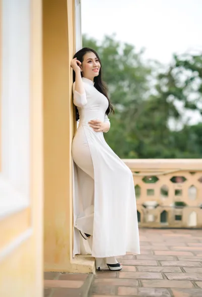 Áo dài trắng ấn tượng áo dài trắng [JYXZN3]