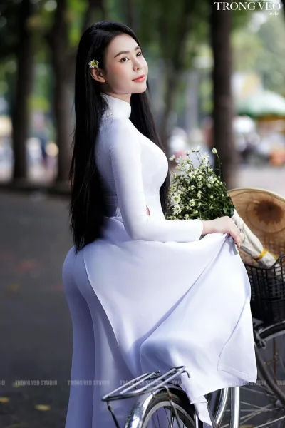 Áo dài trắng tuyển chọn xe đạp [MLDXIO]