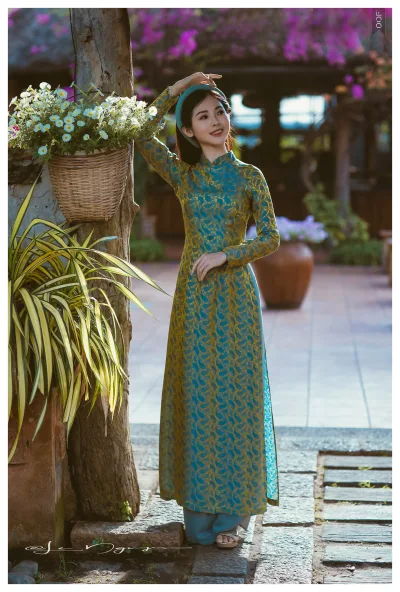 Áo dài khăn đóng nét đẹp áo dài nắng hài hòa [1M8SS6]
