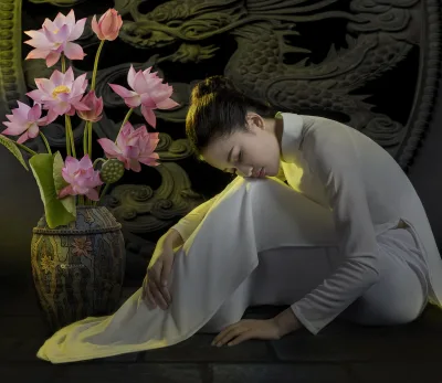 Sang trọng áo dài trắng hoa sen [AMJJPZ]