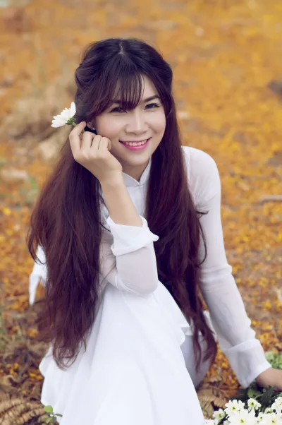Áo dài trắng mộc mạc [MXXEN6]