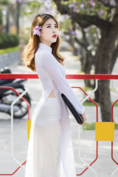 Áo dài trắng dịu dàng áo dài trắng [SLK6GI]