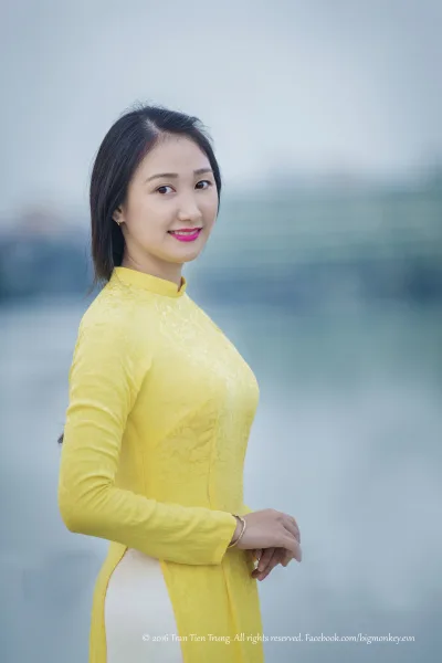 Áo dài vàng áo dài vàng trang nhã [NFOKVL]