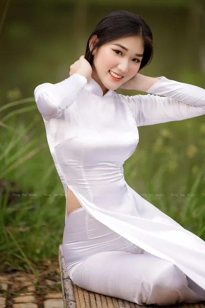 Áo dài trắng áo dài trắng hài hòa [FCDQPJ]