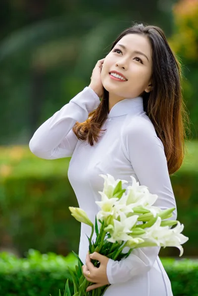 Áo dài trắng tinh tế hoa [QHCJSG]