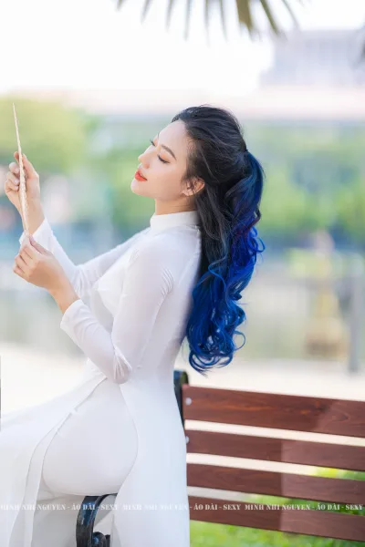 Áo dài trắng vẻ đẹp áo dài áo dài trắng thanh xuân [B3MCKT]