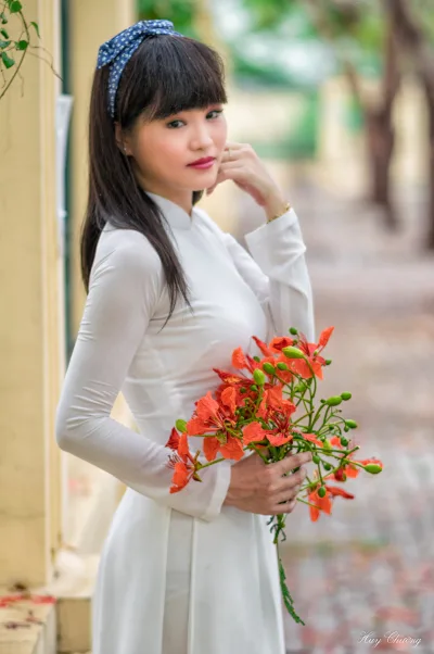 Áo dài trắng hoài cổ [C61MBW]