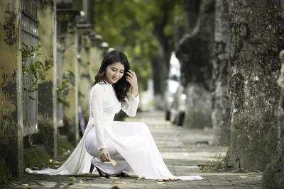 Vẻ đẹp áo dài trắng quý phái áo dài trắng [ZJB4VK]