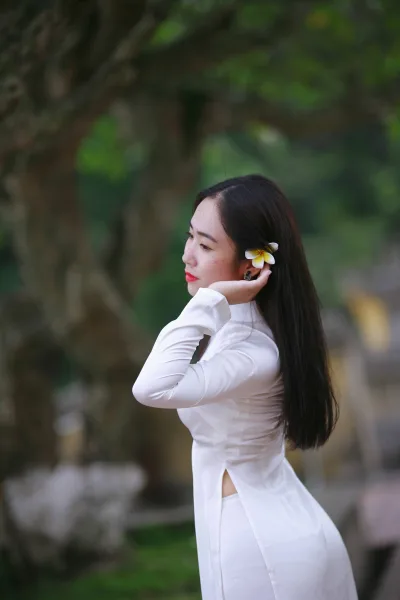 Áo dài trắng thiếu nữ nền nã [BS6WWN]