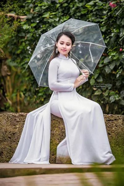 Kiêu sa áo dài trắng áo dài trắng [7JZ5NA]