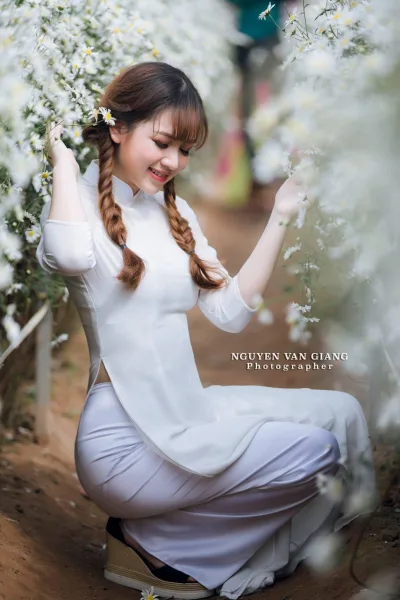 Trang nhã áo dài trắng hoa [JFDVEL]