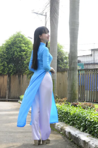 Vẻ đẹp áo dài áo dài xanh hoài cổ [JFCZZS]