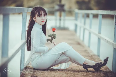 Người đẹp áo dài trắng nét Việt nuột [2KFF1M]