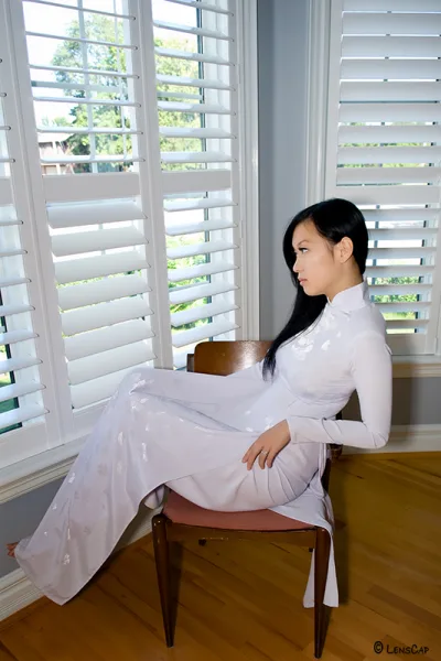 Tinh tế áo dài trắng [ET2REY]