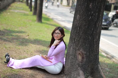 Nét Việt áo dài hồng [VYHEY1]