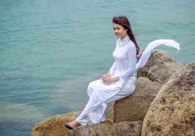 Áo dài trắng girl xinh áo dài trắng thanh thoát [7XIWMI]