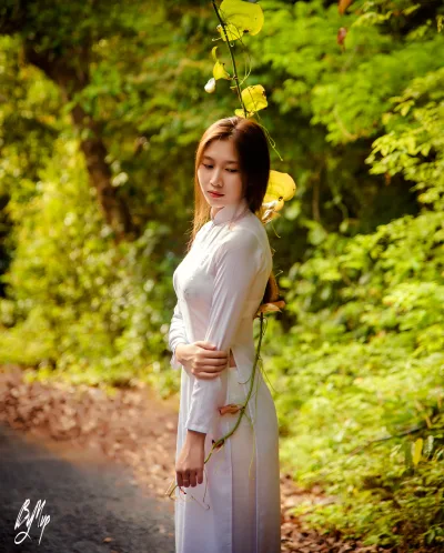 Nữ tính áo dài trắng nữ sinh [EJ9SAM]