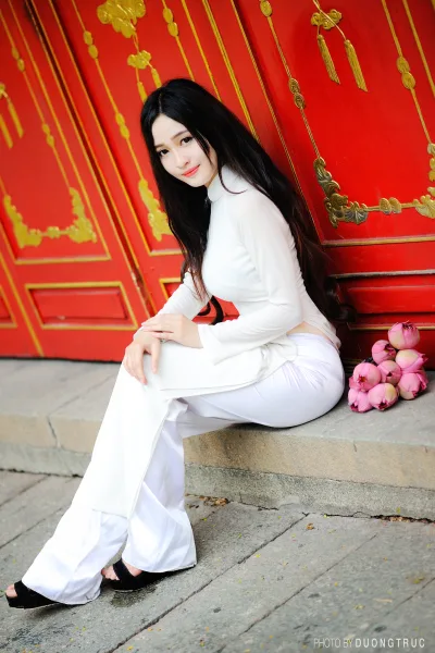 Thanh thoát áo dài trắng áo dài trắng [AMKPZK]
