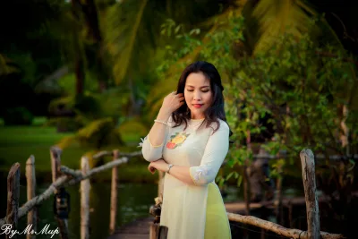 Áo dài trắng nữ tính áo dài trắng [HHUCVN]