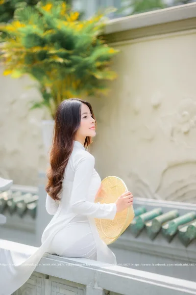 Áo dài trắng nón lá thanh lịch [QMISML]