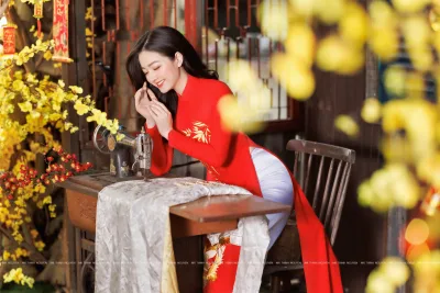 Áo dài trắng e ấp áo dài trắng [OO2XKZ]