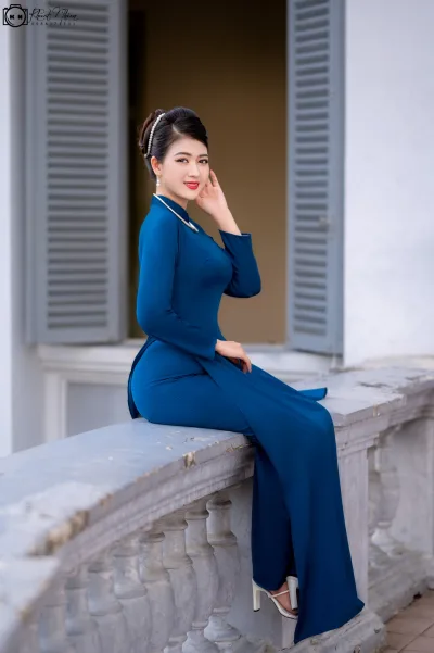 Áo dài trắng người đẹp áo dài trắng vẻ đẹp Việt Nam [B7T5QY]