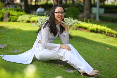 Áo dài trắng bộ sưu tập nữ sinh hút hồn [EWLWWN]