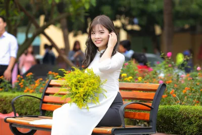 Dịu dàng áo dài trắng hoa [X0ZZUM]