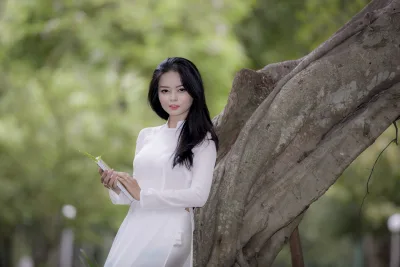 Áo dài trắng ảnh nền thướt tha rạng rỡ [0LDKJ7]