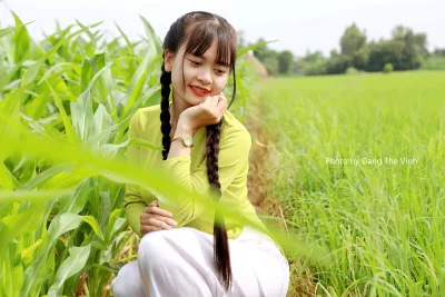 Áo dài xanh truyền thống áo dài xanh cuốn hút [I4SYBB]