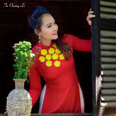 Truyền thống áo dài đỏ hoa [RGSD1L]