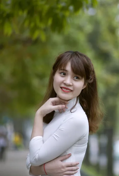 Áo dài trắng kiêu sa [RUZHE2]