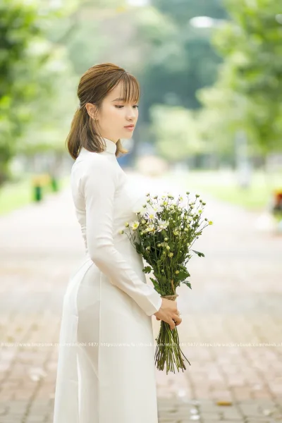 Áo dài trắng áo dài trắng hoài cổ [TYELVC]