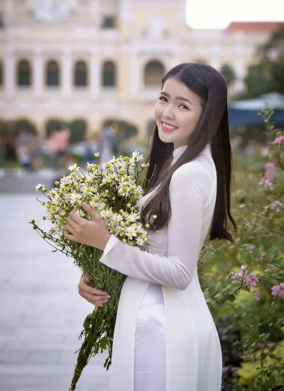 Nhẹ nhàng áo dài trắng áo dài trắng [ZD8JI3]