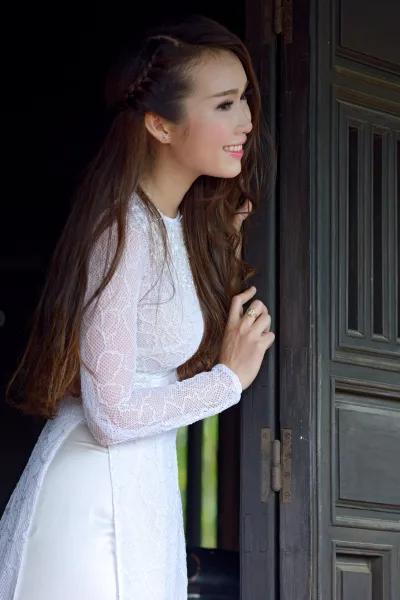 Girl xinh áo dài trắng vẻ đẹp Việt Nam áo dài trắng [ID7OSE]